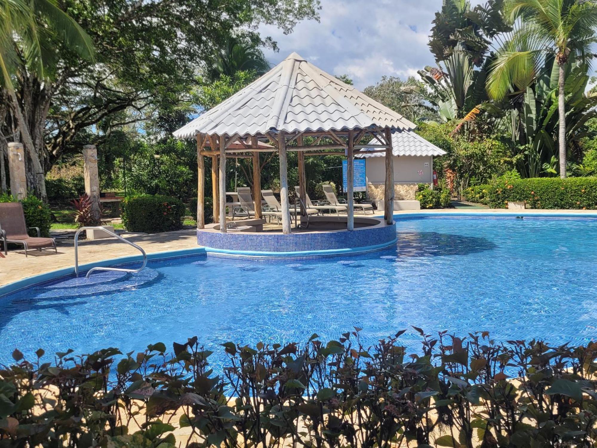 Tropical Bliss Pool Wi-Fi Bbq Near Quepos Manuel Antonio Apartamento Exterior foto